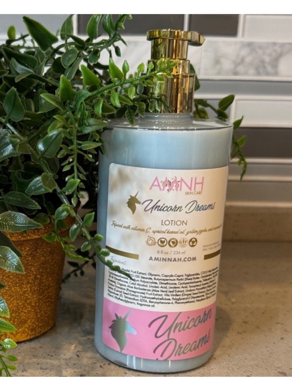 AMINNAH Unicorn Dreams Hydrating Body Lotion 8oz New!